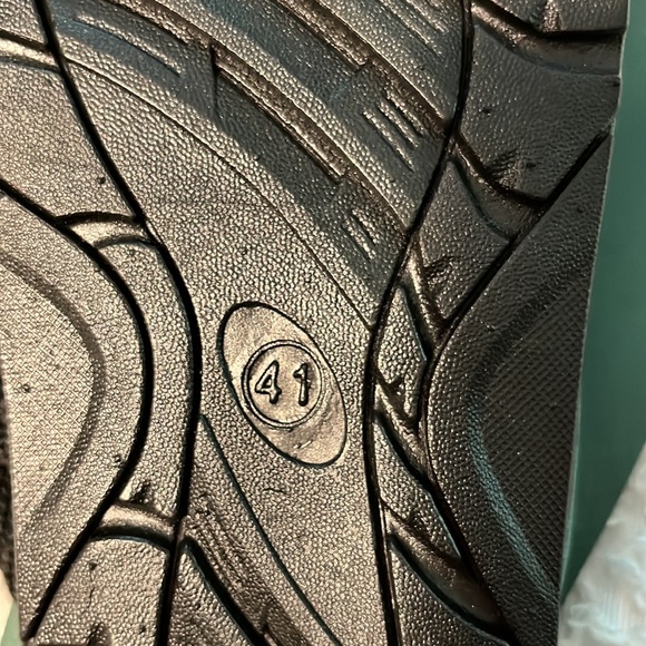 Eagsouni Flip Flops size 41 - Picture 3 of 3